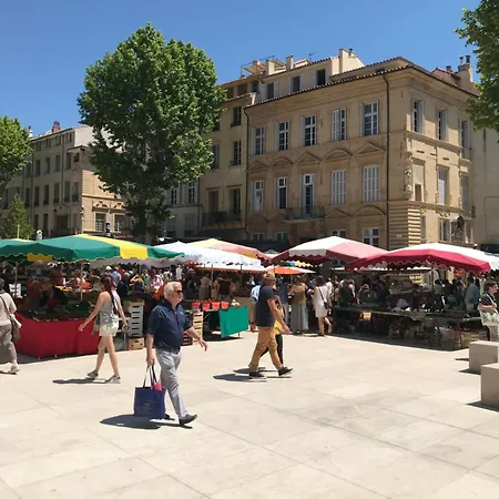 아파트 Les Precheurs Hideaway, Chic Retreat In Aix Historic Heart 엑상프로방스